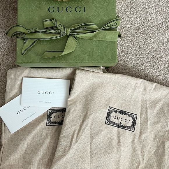 2022
Gucci GG Canvas Slide Sandal 'Camel Monogram' - Picture 2 of 6